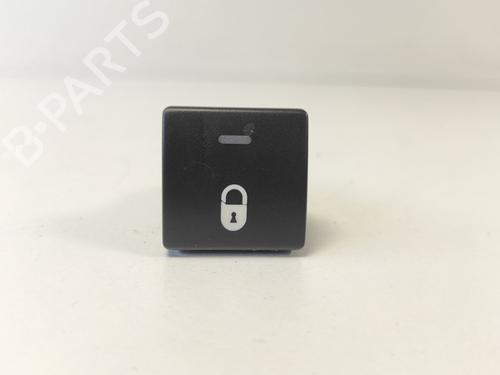 Used Switch Switch PEUGEOT PARTNER Box Body/MPV 1.6 BlueHDi 100 (100 hp) 33786599 33786599