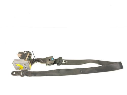 Used Front left seatbelt Front left seatbelt MERCEDES-BENZ C-CLASS (W203) C 180 (203.035) (129 hp) 33789447 33789447