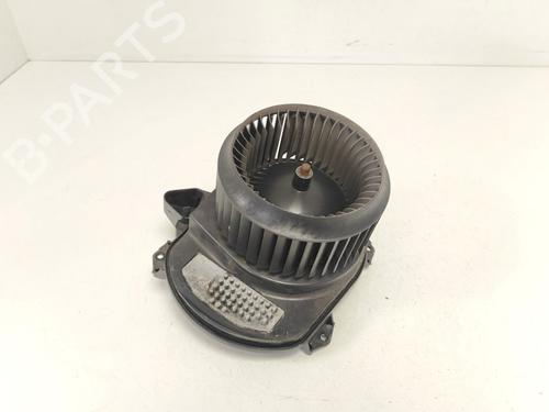 Used Heater blower motor Heater blower motor MERCEDES-BENZ CLA Shooting Brake (X117) CLA 200 CDI / d (117.908) (136 hp) 33788250 33788250