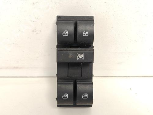 Used Switch Switch LANCIA DELTA III (844_) 1.8 (844.AXH12) (200 hp) 33788598 33788598