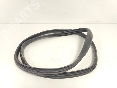 Gummiliste Gummiliste RENAULT CLIO IV Grandtour (KH_) 0.9 TCe 90 (90 hp) 33788408 33788408