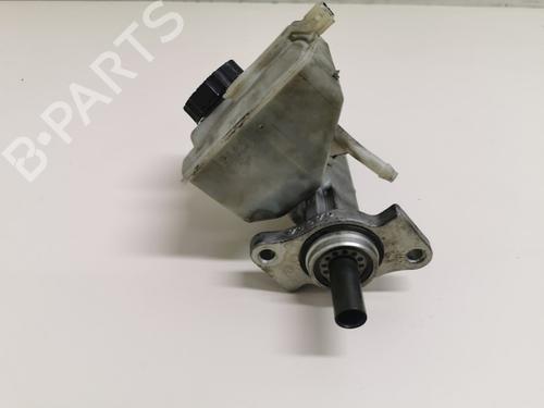 Used Brake master cylinder Brake master cylinder VOLVO V70 II (285) D5 (163 hp) 33779581 33779581