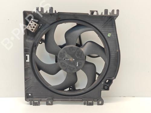Used Radiator fan Radiator fan 39382960 39382960