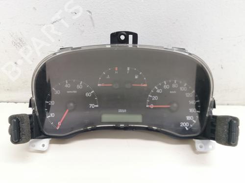 Used Display monitor Display monitor FIAT PUNTO (188_) 1.2 60 (188.030, .050, .130, .150, .230, .250) (60 hp) 33780059 33780059