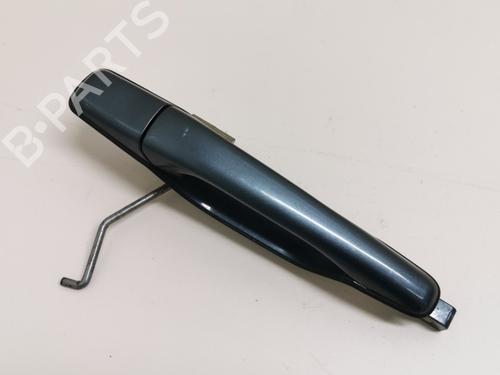 Used Rear right exterior door handle Rear right exterior door handle MITSUBISHI OUTLANDER I (CU_W) 2.4 4WD (CU5W) (160 hp) 33779782 33779782