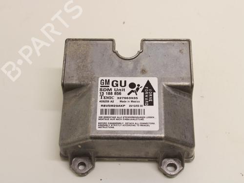 Used ECU airbags ECU airbags OPEL ZAFIRA / ZAFIRA FAMILY B (A05) 2.2 (M75) (150 hp) 33780651 33780651
