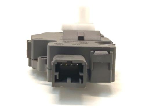 Electronic module BMW i3 (I01) Electric | BP38951514M83 - Image 3