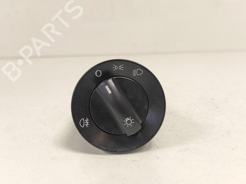 Forlygtekontakt Forlygtekontakt VW POLO IV (9N_, 9A_) 1.2 12V (64 hp) 33787409 33787409