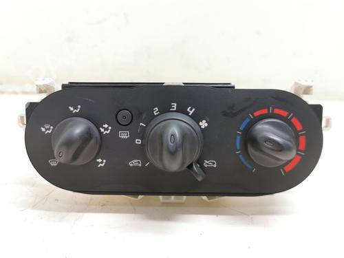 Comando chauffage Comando chauffage RENAULT TWINGO II (CN0_) 1.2 (CN0D) (58 hp) 33780087 33780087