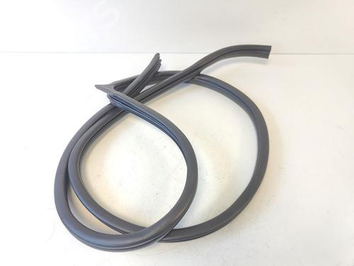Used Rubber door seal Rubber door seal HYUNDAI i30 Estate (FD) 1.4 (109 hp) 33775740 33775740