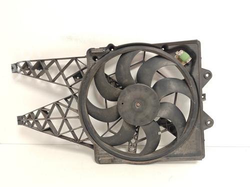 Used Radiator fan Radiator fan FIAT BRAVO II (198_) 1.4 T-Jet (198AXG1B) (120 hp) 33789100 33789100