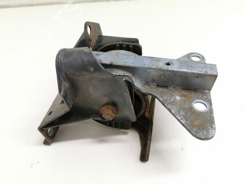 Used Gearbox mount Gearbox mount ROVER 75 (RJ) 1.8 (120 hp) 33779597 33779597