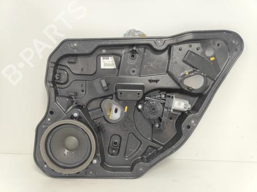 Used Rear right window mechanism Rear right window mechanism VOLVO V60 I (155) 2.0 T (203 hp) 33785963 33785963