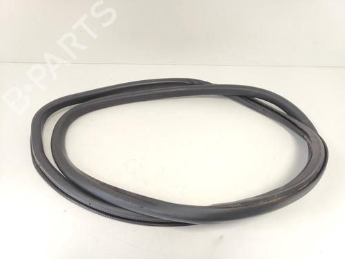 Used Rubber door seal Rubber door seal VW TIGUAN (5N_) 1.4 TSI (150 hp) 33786147 33786147