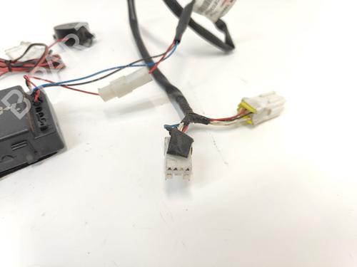 Electronic module MITSUBISHI OUTLANDER I (CU_W) 2.0 (CU2W) | BP33782959M83 - Image 4