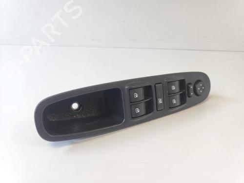 Used Switch Switch LANCIA YPSILON (312_) 0.9 TwinAir (312.PXG11, 312.PXG1A, 312.YXG11, 312.YXG1A) (86 hp) 33776158 33776158