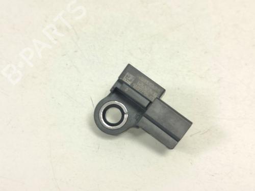 Used Electronic module Electronic module PEUGEOT 308 SW II (LC_, LJ_, LR_, LX_, L4_) 1.6 BlueHDi 120 (120 hp) 33788335 33788335