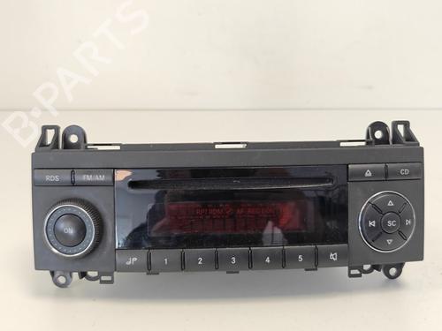 Used Radio Radio MERCEDES-BENZ A-CLASS (W169) A 170 (169.032, 169.332) (116 hp) 33792081 33792081