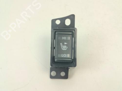 Used Switch Switch NISSAN X-TRAIL III (T32_, T32R, T32RR) 1.6 DIG-T (T32) (163 hp) 33786307 33786307