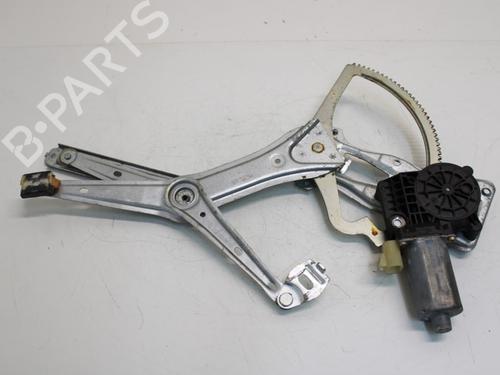 Used Front right window mechanism Front right window mechanism MERCEDES-BENZ M-CLASS (W163) ML 270 CDI (163.113) (163 hp) 33781858 33781858