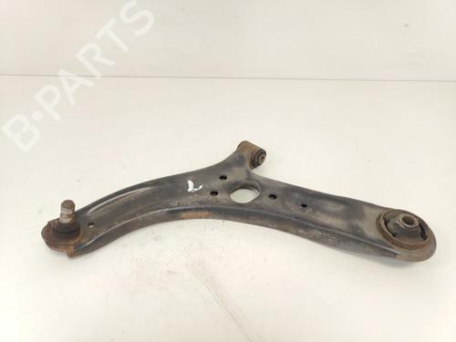 Used Left front suspension arm Left front suspension arm KIA RIO III (UB) 1.25 CVVT (86 hp) 33777246 33777246