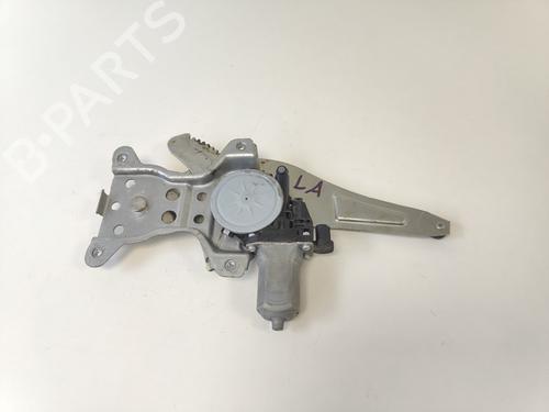 Used Rear left window mechanism Rear left window mechanism SUZUKI SWIFT III (MZ, EZ) 1.3 (RS413, ZC11S) (92 hp) 33784705 33784705