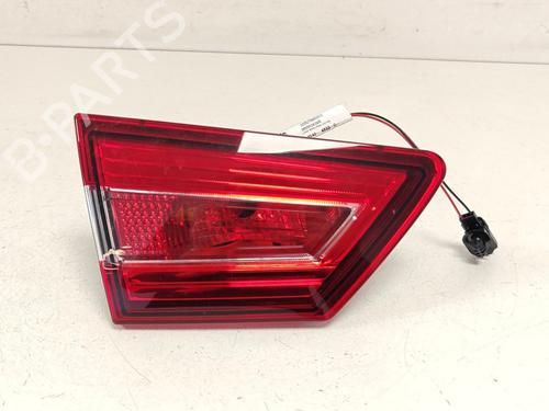 Farolim esquerdo Farolim esquerdo RENAULT CLIO IV (BH_) 0.9 TCe 90 (BHNF, BHMA, BHMH, BHJK, BHJR) (90 hp) 33788872 33788872