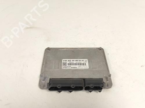 Used Engine control unit (ECU) Engine control unit (ECU) SKODA FABIA II (542) 1.2 (70 hp) 33787331 33787331