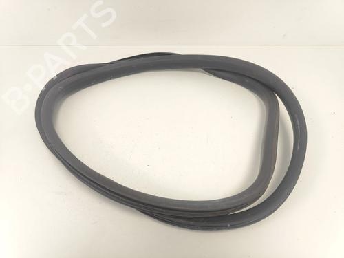 Used Rubber door seal Rubber door seal RENAULT ZOE Hatchback Van (BFM_) Electric (BFME) (92 hp) 33776694 33776694