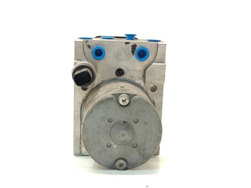 ABS pump AUDI A8 D3 (4E2, 4E8) 3.7 quattro | BP39570165M43 - Image 2