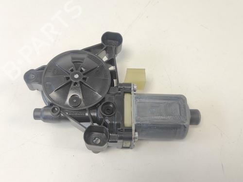 Used Electronic module Electronic module SKODA OCTAVIA III Combi (5E5, 5E6) 1.6 TDI (110 hp) 33784899 33784899