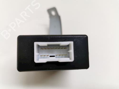 Control unit HYUNDAI i30 (FD) 1.6 CRDi | BP33779063M11 - Image 3