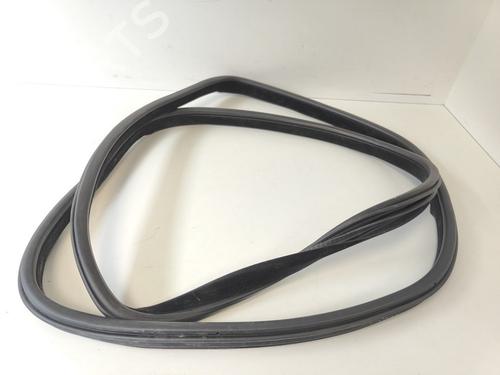 rubber-door-seal-land-rover-discovery-iii-l319-2004-2005-2006-2007-2008-2009-33776094 main image