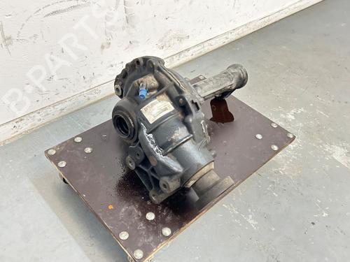 Front differential LAND ROVER DISCOVERY III (L319) 2.7 TD 4x4 | BP33776200M23 - Image 3