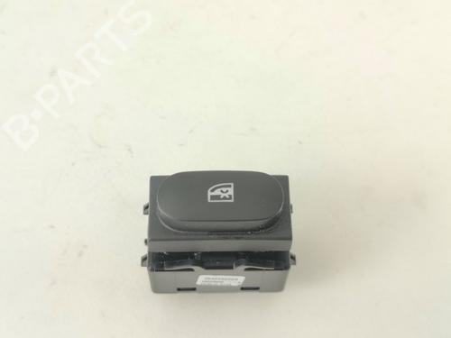 switch-renault-clio-iv-bh_-2012-2013-2014-2015-2016-2017-2018-2019-2020-2021-33786033 main image