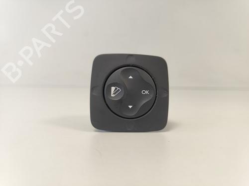 Used Switch Switch RENAULT GRAND SCÉNIC III (JZ0/1_) 1.4 16V (JZ0F) (131 hp) 33777048 33777048