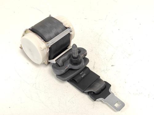 Used Rear center seatbelt Rear center seatbelt RENAULT CLIO III (BR0/1, CR0/1) 1.6 16V (BR09, BR0T, CR09, CR0T) (88 hp) 33812454 33812454