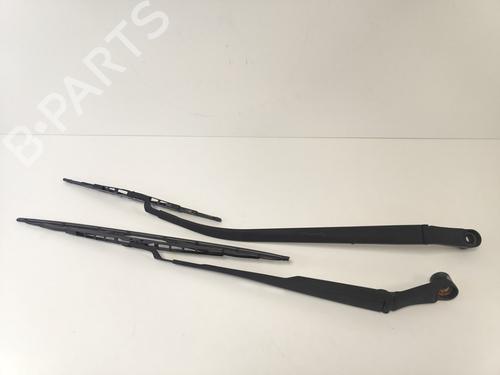 front-windshield-wiper-arm-hyundai-i20-i-pb-pbt-2008-2009-2010-2011-2012-2013-2014-2015-33784337 main image