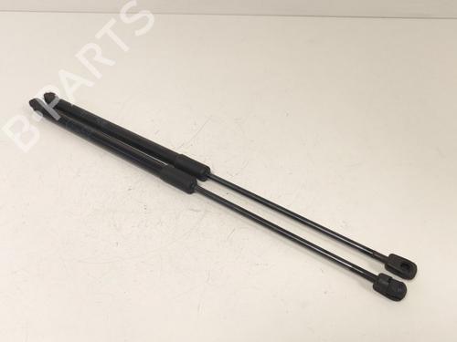 tailgate-lift-support-opel-astra-k-b16-2015-2016-2017-2018-2019-2020-2021-2022-33775666 main image