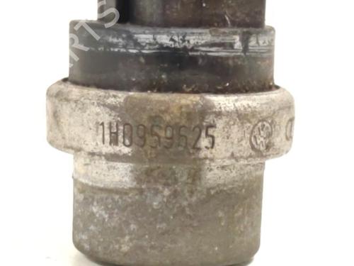 Electronic sensor VW GOLF IV Cabriolet (1E7) 2.0 | BP33792279M84 - Image 3