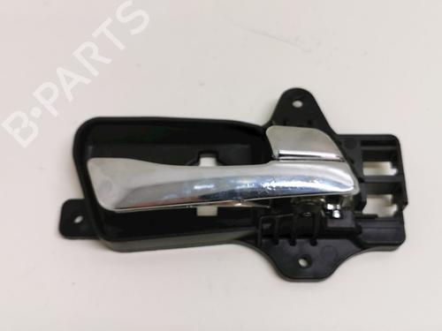 Used Front right exterior door handle Front right exterior door handle HYUNDAI i30 (FD) 1.6 CRDi (116 hp) 33779055 33779055