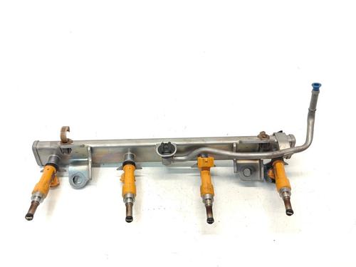 Used Injection rail Injection rail 38458166 38458166