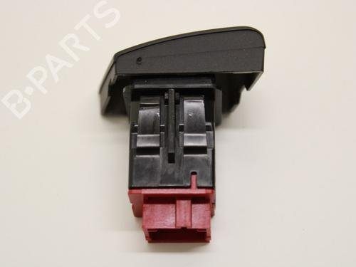 Switch CITROËN DS5 2.0 HDi 200 Hybrid4 All-wheel Drive | BP33780572I30 - Image 2