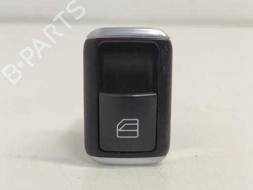 switch-mercedes-benz-a-class-w176-2012-2013-2014-2015-2016-2017-2018-33783379 main image