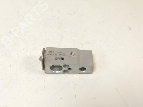 Ander Ander DAIHATSU CHARADE VIII 1.33 16V (99 hp) 33787254 33787254