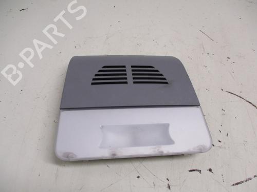 Innerbelysning Innerbelysning BMW 1 (E87) 118 d (122 hp) 33778142 33778142