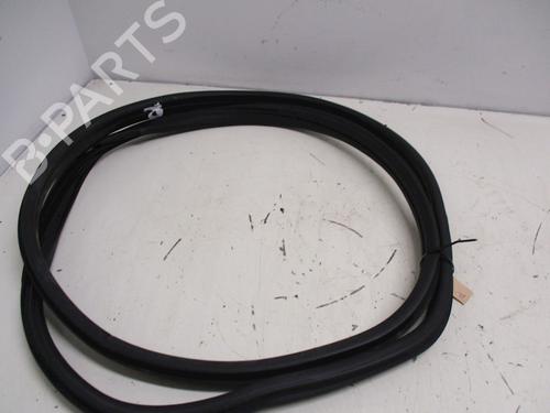 Gummiliste Gummiliste OPEL MERIVA A MPV (X03) 1.6 (E75) (105 hp) 33778071 33778071