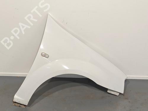 Used Right front fenders Right front fenders 36884110 36884110
