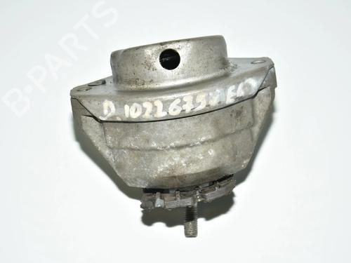 Used Engine mount Engine mount BMW 6 Convertible (E64) 650 i (367 hp) 34075005 34075005