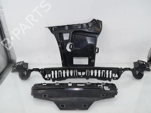 Used Rear bumper bracket Rear bumper bracket 38539872 38539872